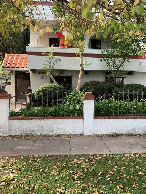 4247 Matilija, Sherman Oaks, CA 91423