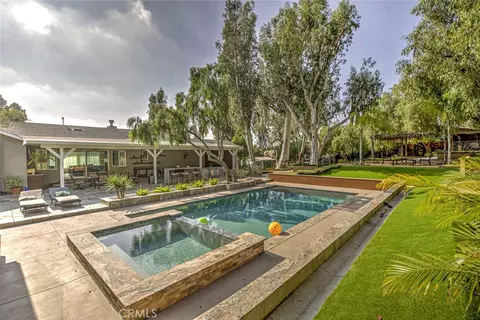 10555 Art St, Shadow Hills, CA 91040