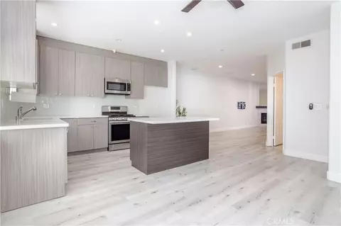 18347 Saticoy #28, Reseda, CA 91335