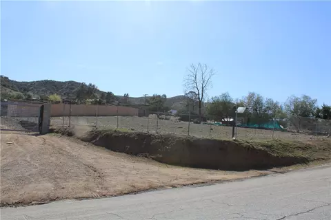 4570 Hubbard Rd, Acton, CA 93510 photo 10
