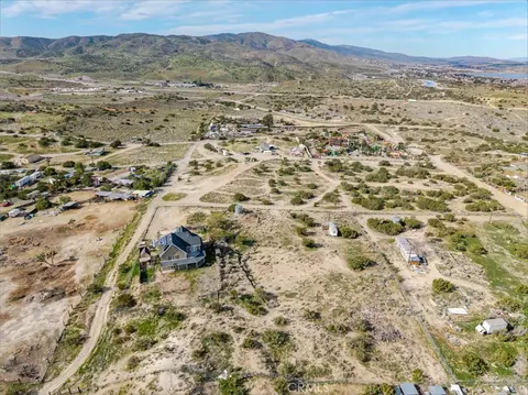 View/Area - 2575 Rale Dr, Palmdale, CA 93550 photo 4 of 5