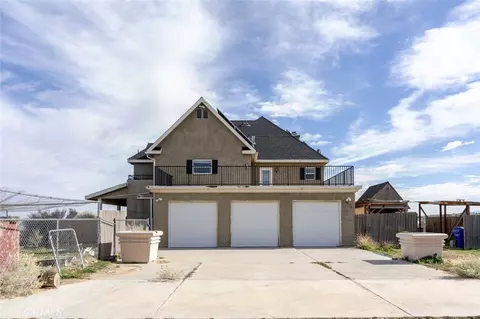 2575 Rale Dr, Palmdale, CA 93550