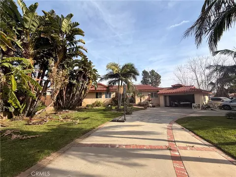 13342 Glenoaks Blvd, Sylmar, CA 91342