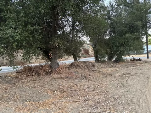 0 Oakwood Ave, Val Verde, CA 91384