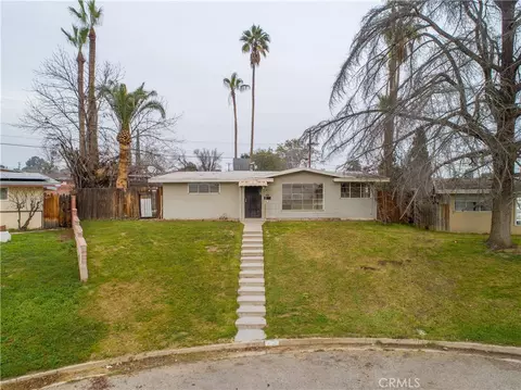 1008 Oberlin Ct, Bakersfield, CA 93305