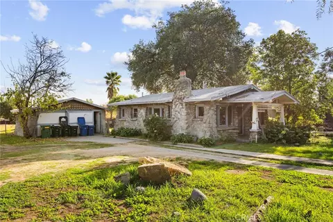 11192 Osborne St, Sylmar, CA 91342