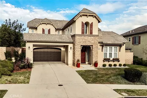 14052 Eaton Holw, Moorpark, CA 93021