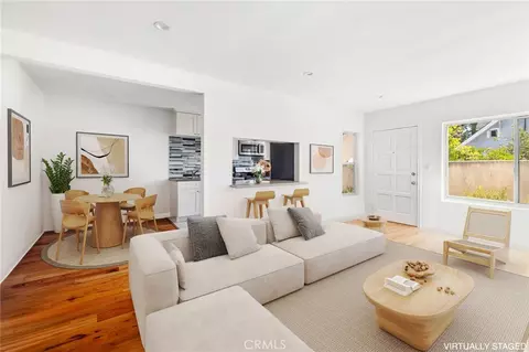1918 11th St #D, Santa Monica, CA 90404