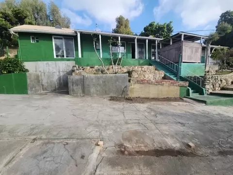 1183 N Bonnie Bch, Los Angeles, CA 90063