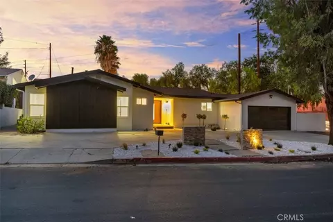 5115 Rigoletto St, Woodland Hills, CA 91364