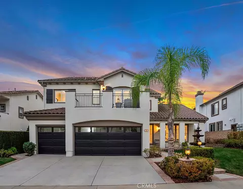 251 Napa Ct, Simi Valley, CA 93065