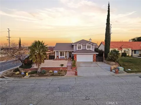 42060 Jenny Ln, Lancaster, CA 93536