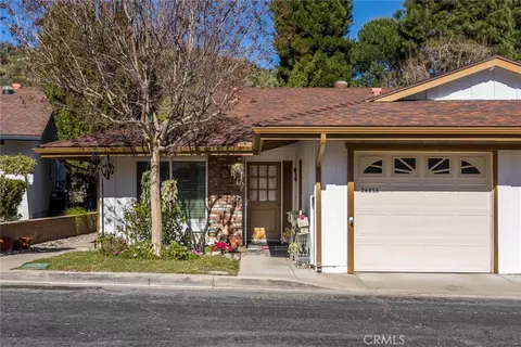 26856 Oak Branch Cir, Newhall, CA 91321