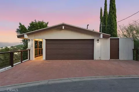 5160 Medina Rd, Woodland Hills, CA 91364