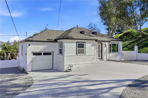 8431 Desiree Ln, Santee, CA 92071