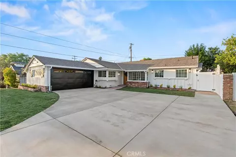 16951 Knapp St, Northridge, CA 91343