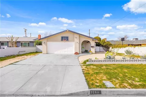38511 Carolside, Palmdale, CA 93550