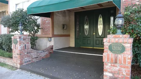 12030 Rochester Ave #110, Los Angeles, CA 90025