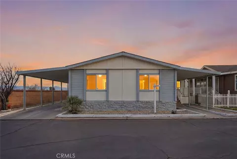 2121 E Avenue I #10, Lancaster, CA 93535