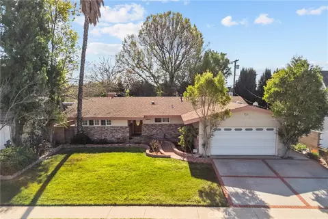 19838 Labrador, Chatsworth, CA 91311
