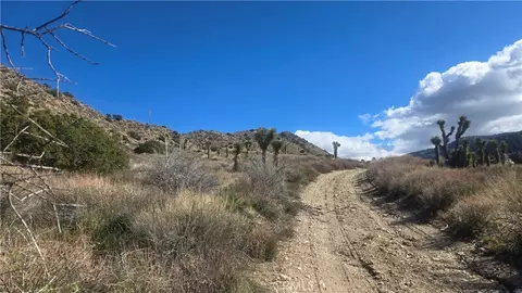 0 Pinon Road To Mescal Highlands, Llano, CA 93544