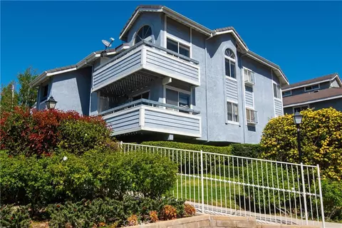 26961 Rainbow Gln #735, Canyon Country, CA 91351