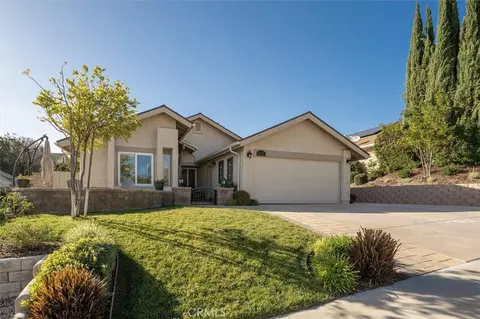 22948 Magnolia Gln, Valencia, CA 91354