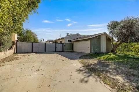 8544 Noble, North Hills, CA 91343
