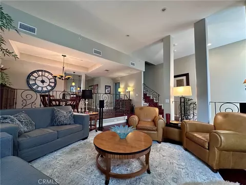 4328 Gentry Ave #2, Studio City, CA 91604