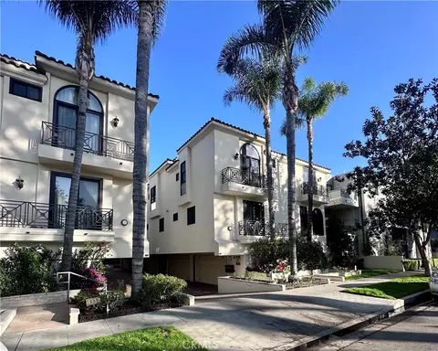 4328 Gentry Ave #2, Studio City, CA 91604