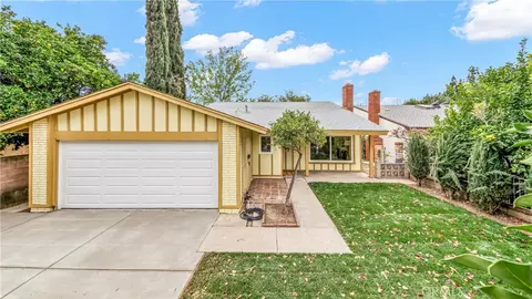 20010 Eccles St, Winnetka, CA 91306