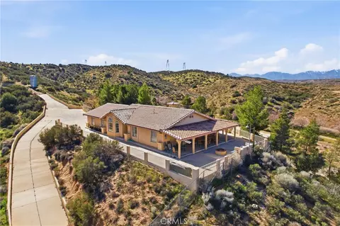 14455 Summit Vly, Hesperia, CA 92345