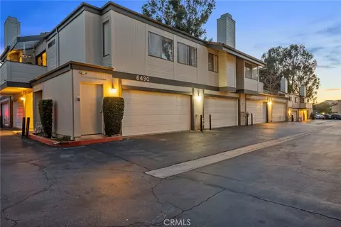 6490 Twin Cir #2, Simi Valley, CA 93063