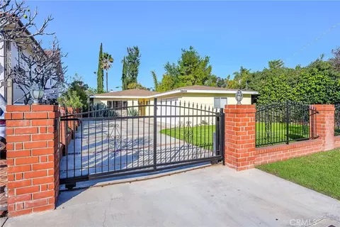 18419 Linnet, Tarzana, CA 91356