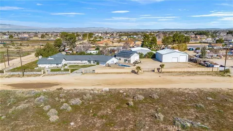 2051 W Avenue L8, Lancaster, CA 93536