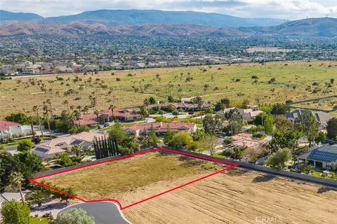 41903 Loma Vis, Lancaster, CA 93536