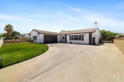 41841 55th St W, Quartz Hill, CA 93536