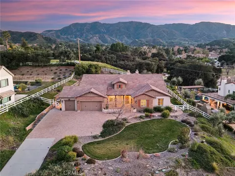 15930 Mandalay Rd, Canyon Country, CA 91387