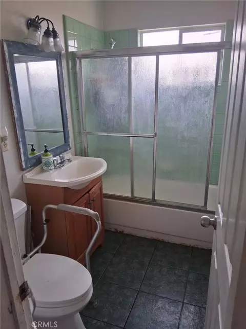 Bath - 3631 La Costa, Oxnard, CA 93033 photo 1 of 1