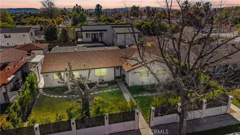 20200 Lassen, Chatsworth, CA 91311