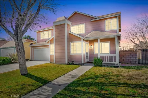 42935 Lemonwood, Lancaster, CA 93536