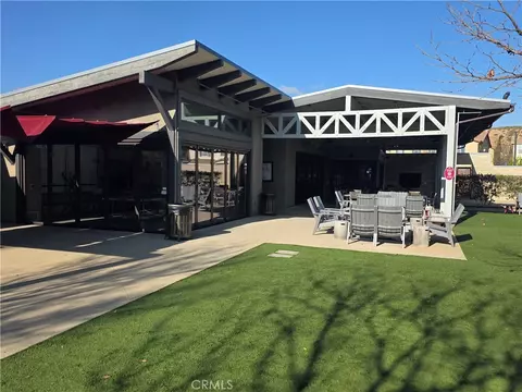 Exterior - 20523 Stella, Saugus, CA 91350 photo 10 of 12
