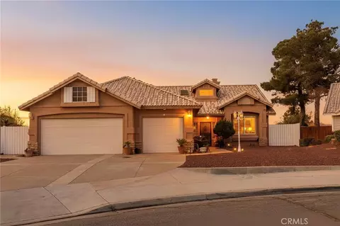 17666 High Vista St, Victorville, CA 92395