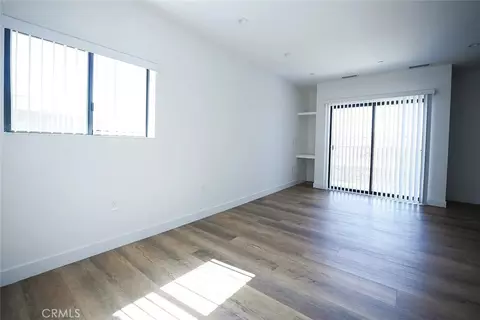 Living - 8034 Fair Ave, Sun Valley, CA 91352 photo 3 of 4