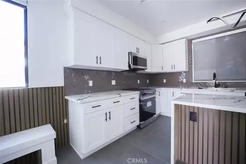 Kitchen - 8034 Fair Ave, Sun Valley, CA 91352 photo 4 of 8