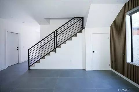 Entry Way - 8034 Fair Ave, Sun Valley, CA 91352 photo 2 of 8