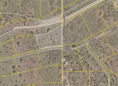 25000 Bobtail Ln, Rosamond, CA 93560