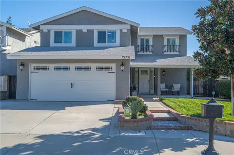 27738 Hyssop Ln, Saugus, CA 91350