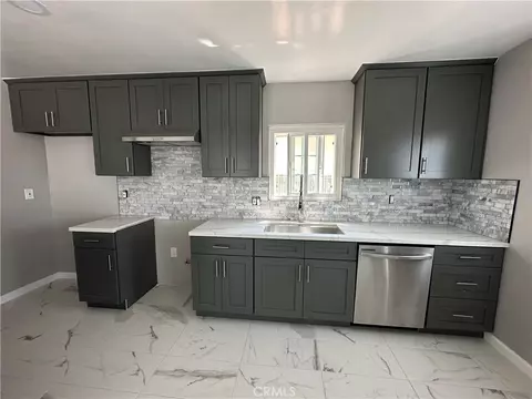425 Elm, Inglewood, CA 90301