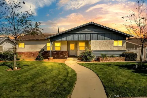 10352 Hayvenhurst Ave, Granada Hills, CA 91344